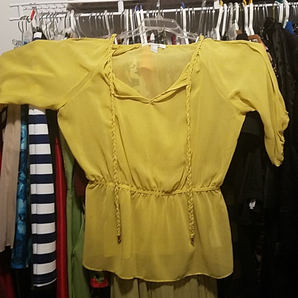 Yellow Top